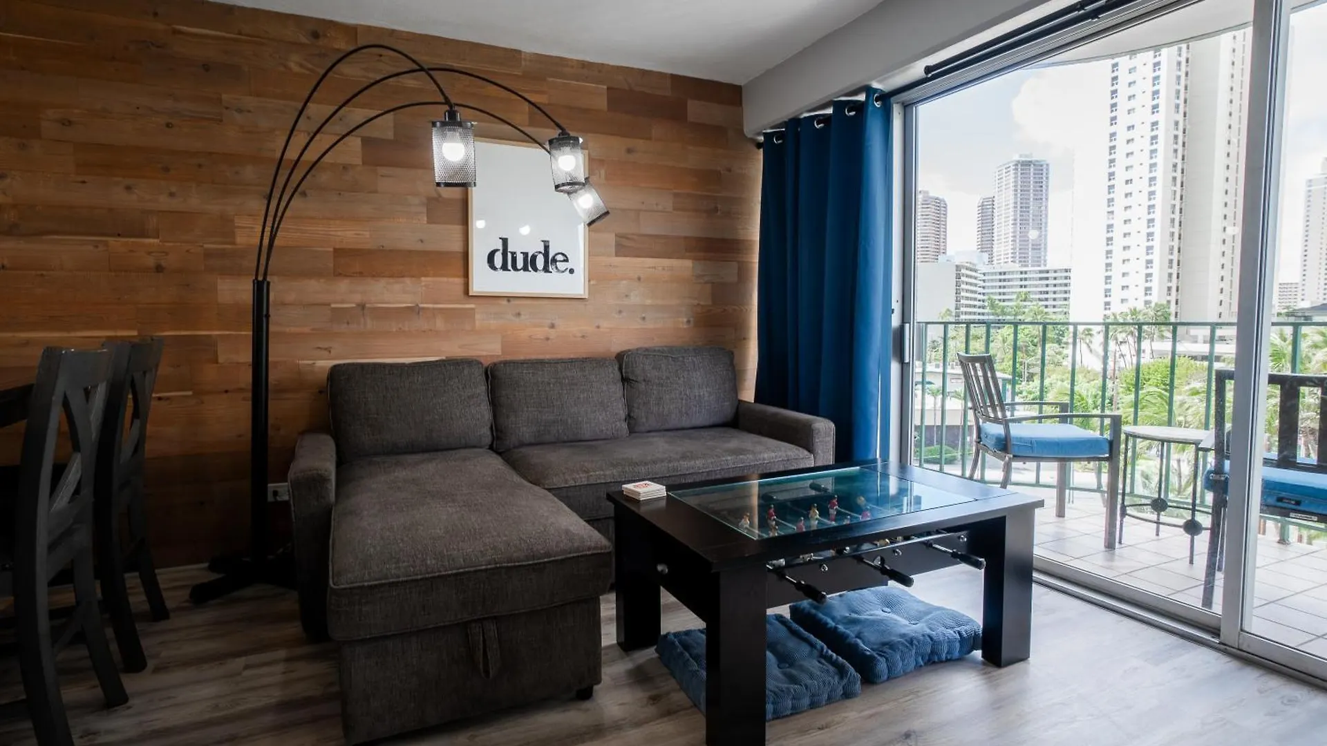 Spacious 2 Bedroom, 1 Bath Waikiki Condo Honolulu Lägenhet